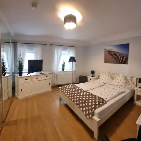Hotel Hotel-cafe-lindow *