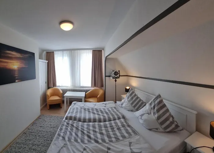 מלון Hotel-cafe-lindow