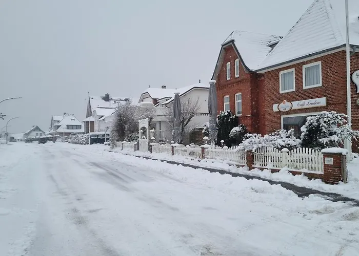 Hotel-cafe-lindow מלון Wenningstedt-Braderup